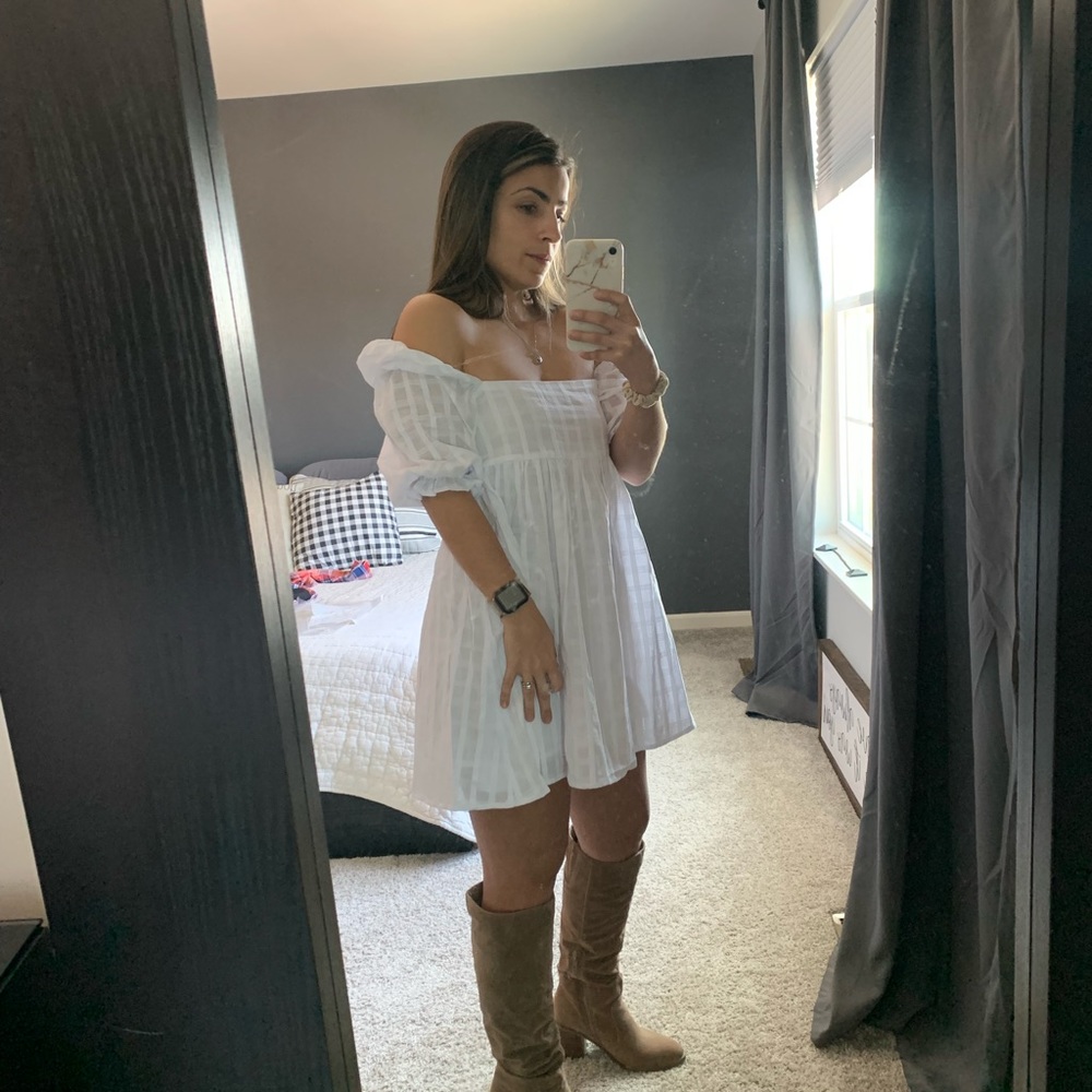 Pink Lily dress. Brand new